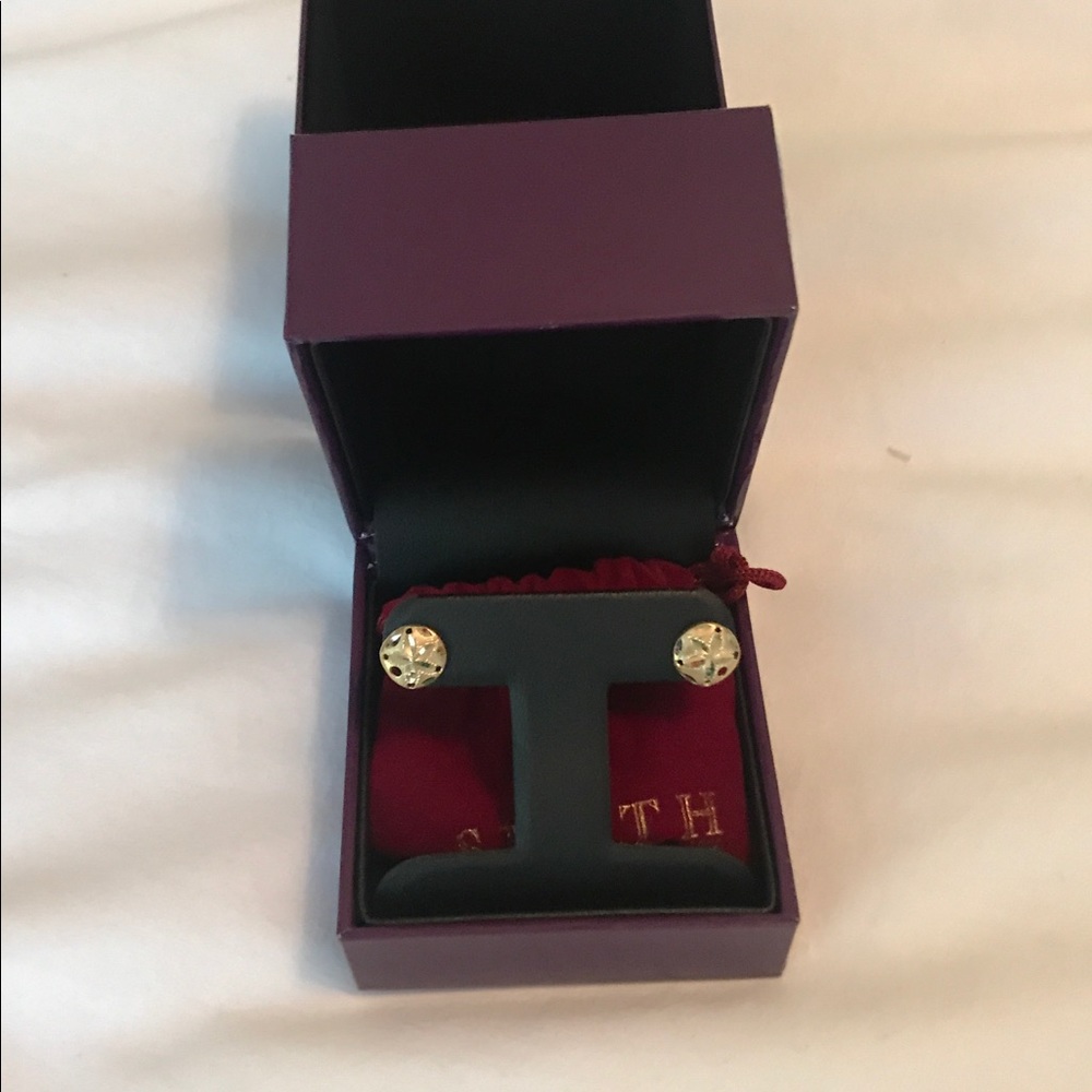Sand Dollar Gold Earrings